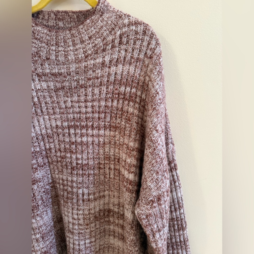 Old Navy Women's Oversized Sweater - Cream and Light Red